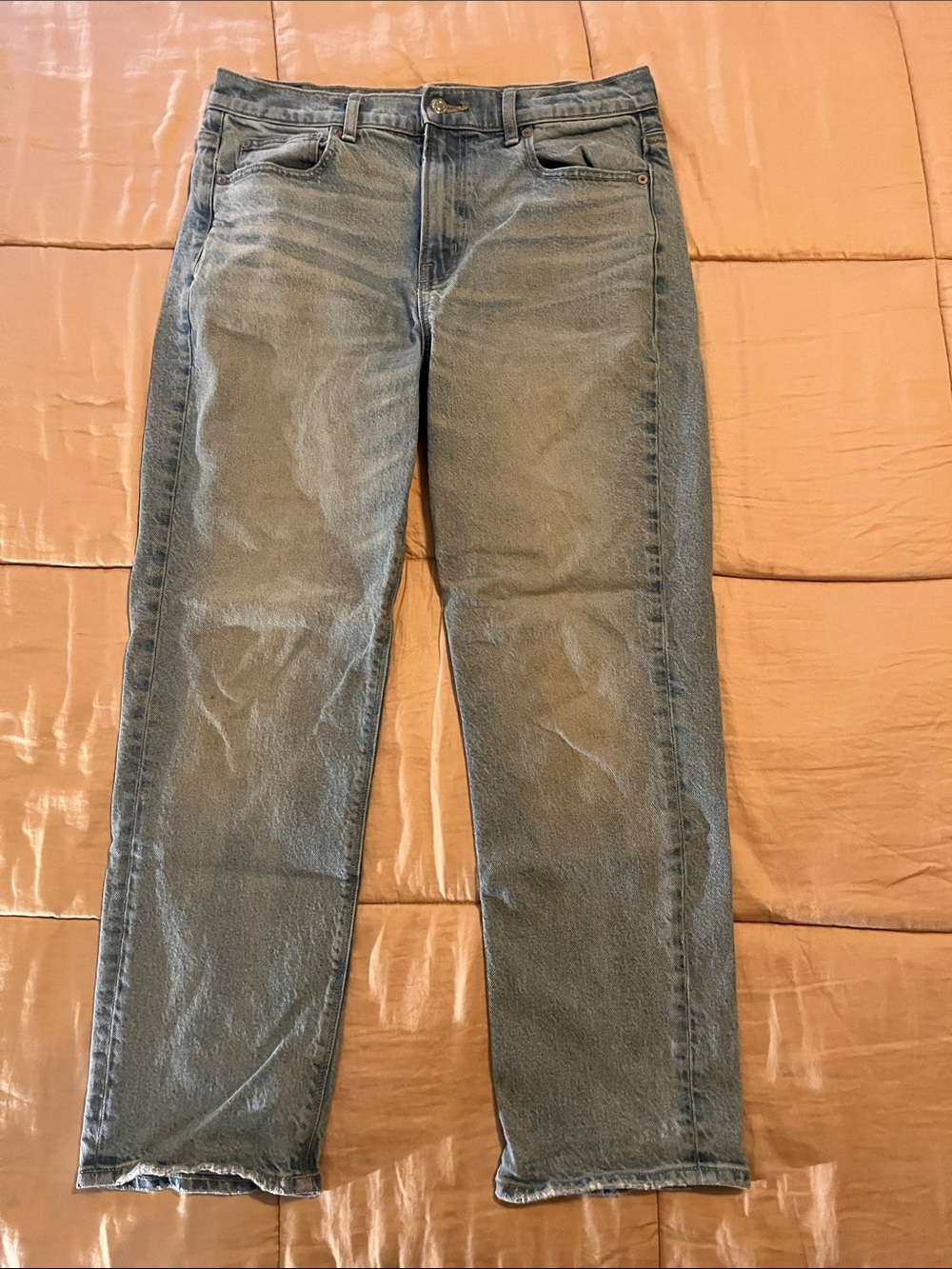 American Eagle Outfitters Women's Straight Leg Jeans - Faded Blue Wash